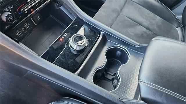 used 2024 Jeep Grand Cherokee L car, priced at $27,991