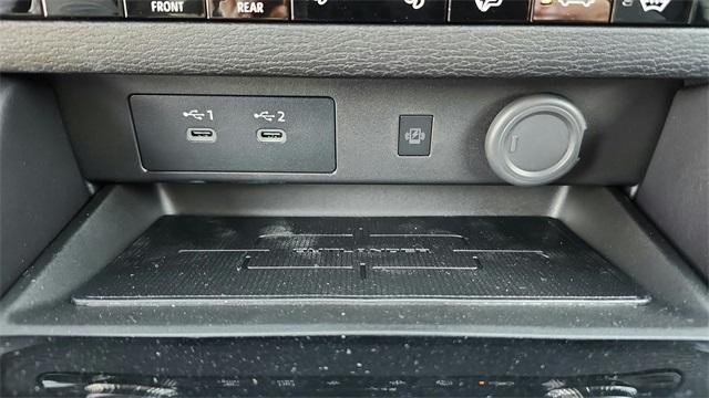 new 2025 Mitsubishi Outlander car, priced at $31,450