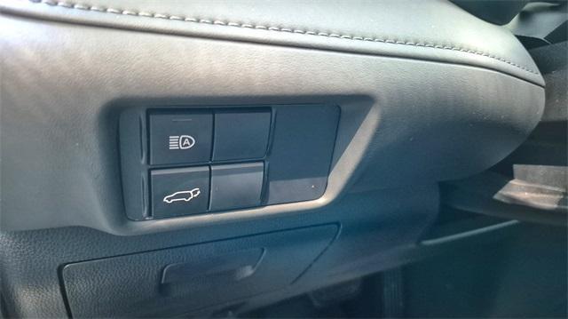 used 2022 Toyota Highlander car, priced at $32,991