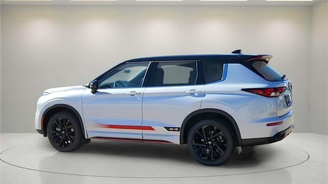 new 2024 Mitsubishi Outlander car, priced at $32,205