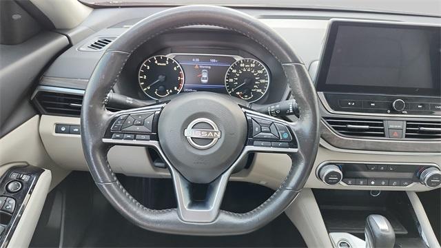 used 2023 Nissan Altima car, priced at $22,991