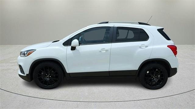 used 2022 Chevrolet Trax car, priced at $17,991