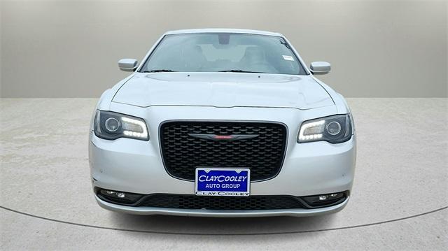 used 2022 Chrysler 300 car, priced at $25,991