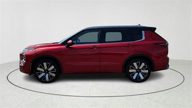 new 2025 Mitsubishi Outlander car, priced at $38,645