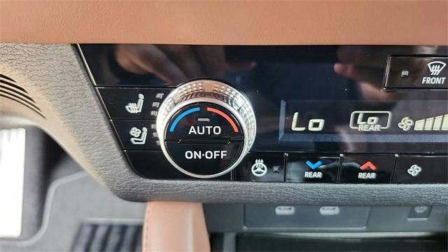 new 2025 Mitsubishi Outlander car, priced at $40,145