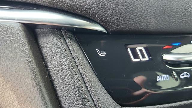 used 2021 Cadillac XT5 car, priced at $26,495