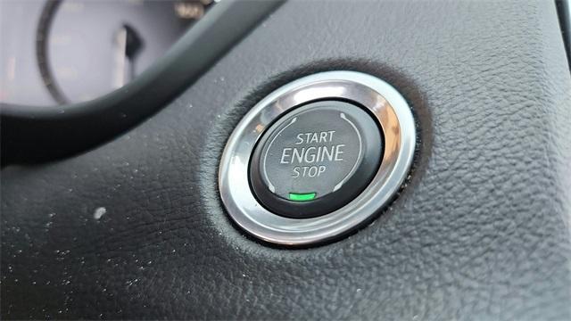 used 2023 Cadillac XT4 car, priced at $21,991