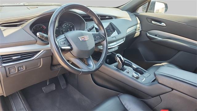 used 2023 Cadillac XT4 car, priced at $21,991