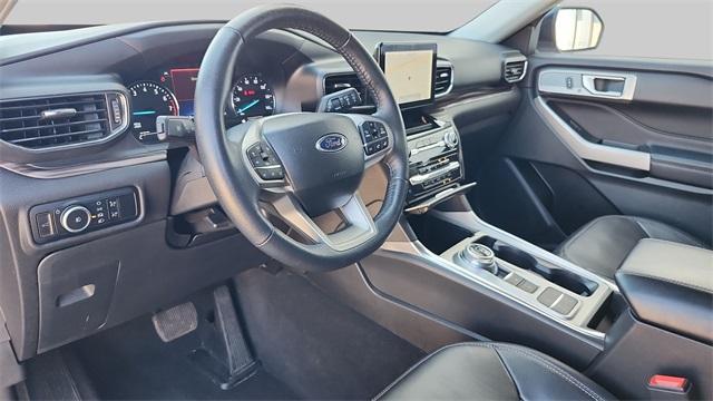 used 2024 Ford Explorer car