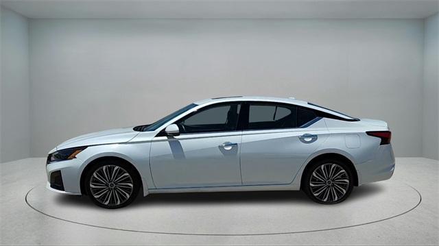 used 2024 Nissan Altima car, priced at $24,991