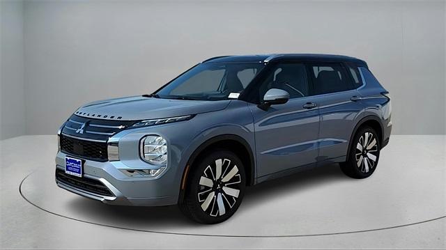 new 2025 Mitsubishi Outlander car, priced at $39,995