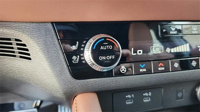 new 2025 Mitsubishi Outlander car, priced at $39,995
