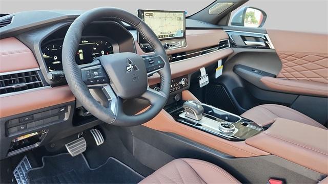 new 2025 Mitsubishi Outlander car, priced at $39,995