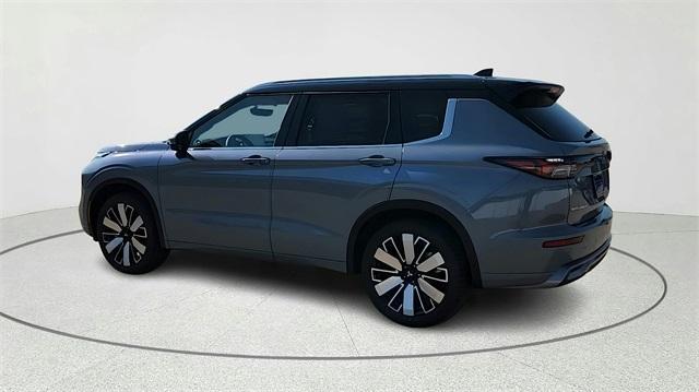 new 2025 Mitsubishi Outlander car, priced at $41,495