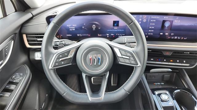used 2024 Buick Envision car, priced at $29,991