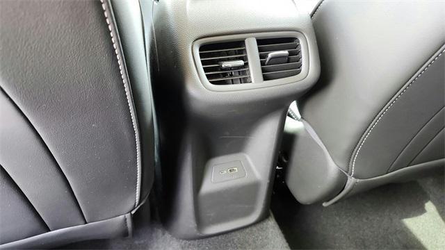 used 2024 Buick Envision car, priced at $29,991
