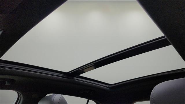 used 2023 Cadillac XT4 car, priced at $25,991