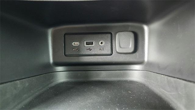 used 2023 Chevrolet Equinox car, priced at $19,991