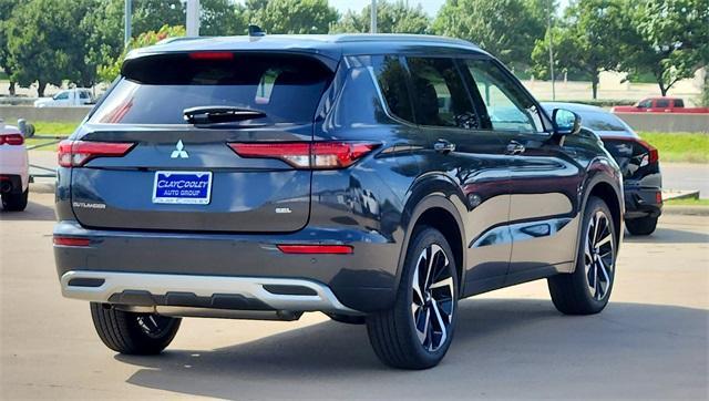 new 2024 Mitsubishi Outlander car, priced at $35,110