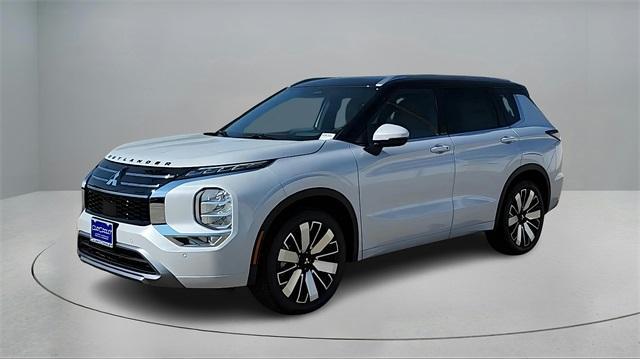 new 2025 Mitsubishi Outlander car, priced at $38,195