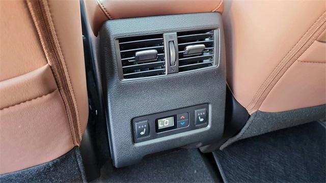 new 2025 Mitsubishi Outlander car, priced at $38,195
