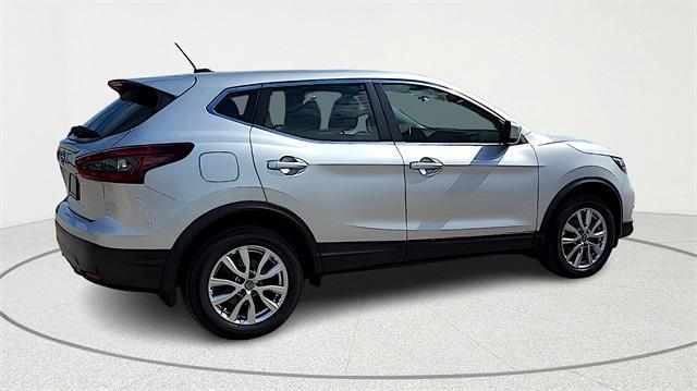 used 2022 Nissan Rogue Sport car, priced at $18,991