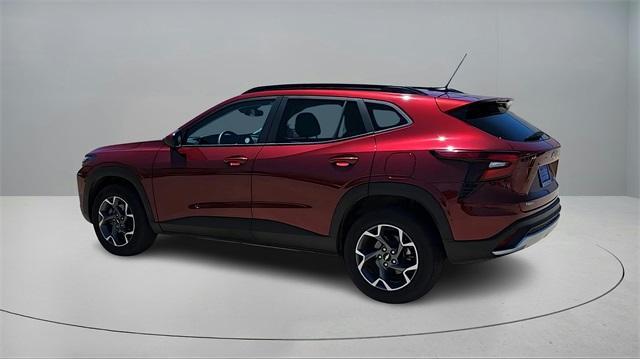 used 2024 Chevrolet Trax car, priced at $22,991