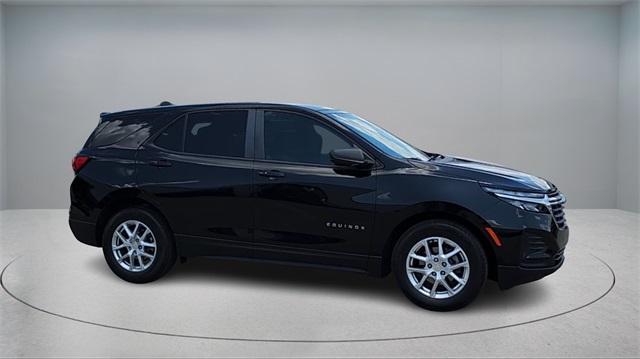 used 2022 Chevrolet Equinox car, priced at $20,991