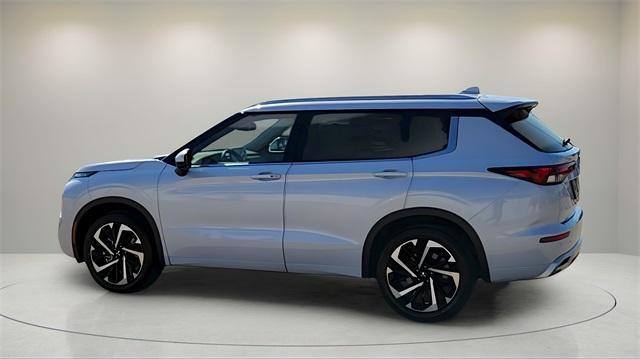 new 2024 Mitsubishi Outlander car, priced at $35,705