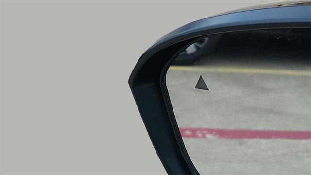 new 2025 Mitsubishi Outlander car, priced at $39,655