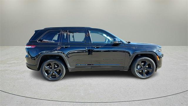 used 2023 Jeep Grand Cherokee car, priced at $29,485