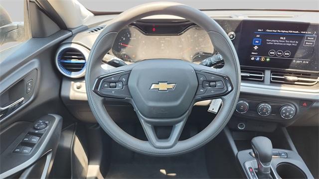 used 2025 Chevrolet Trax car, priced at $21,994