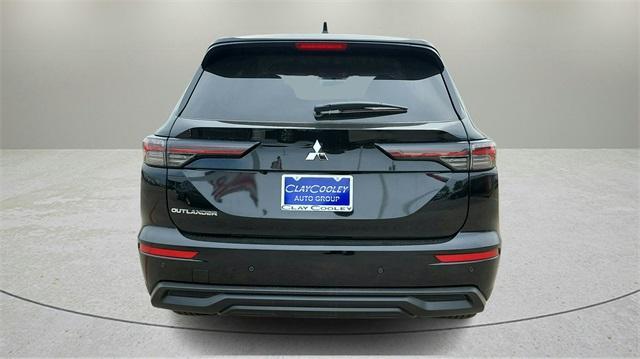 new 2025 Mitsubishi Outlander car, priced at $28,630