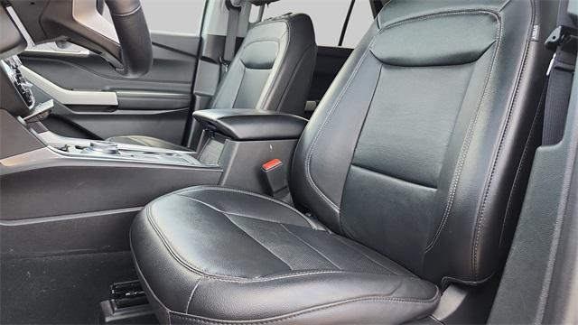 used 2024 Ford Explorer car, priced at $29,495