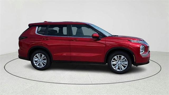 new 2025 Mitsubishi Outlander car, priced at $26,695