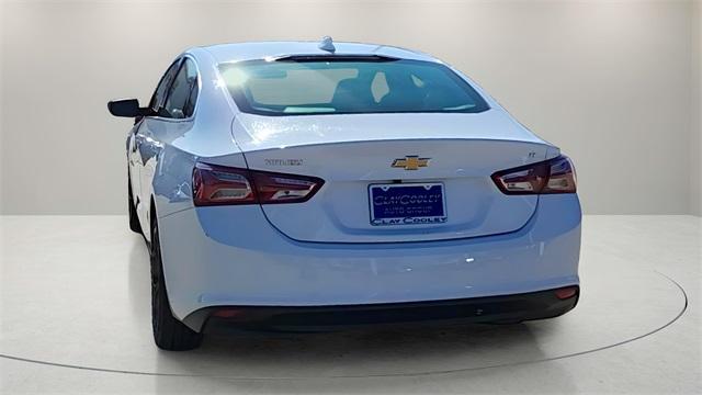 used 2022 Chevrolet Malibu car, priced at $17,991