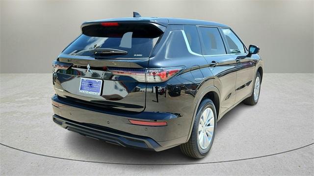 new 2025 Mitsubishi Outlander car, priced at $28,835