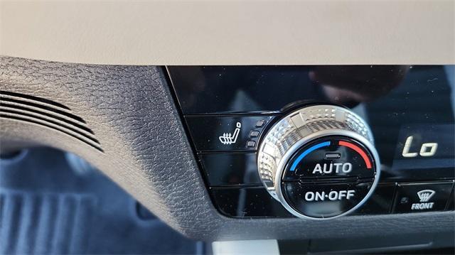 new 2025 Mitsubishi Outlander car, priced at $30,680