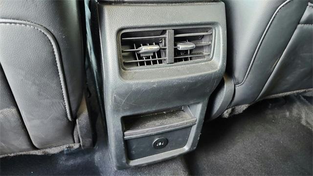 used 2024 Ford Edge car, priced at $21,991