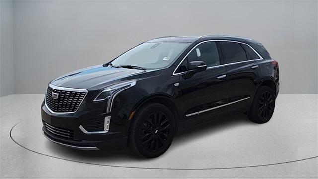 used 2022 Cadillac XT5 car, priced at $29,991