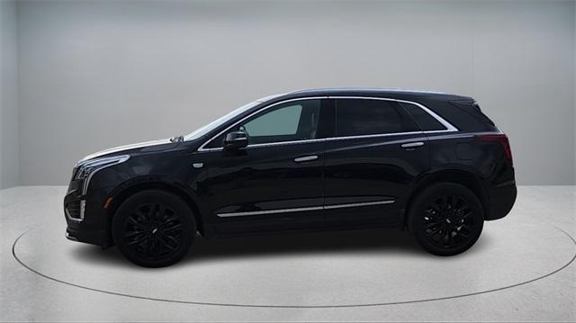 used 2022 Cadillac XT5 car, priced at $29,991