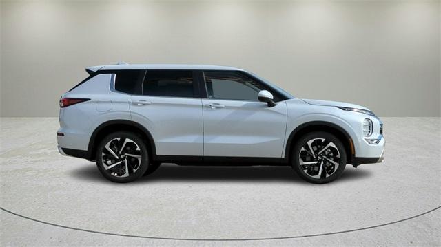 used 2023 Mitsubishi Outlander car, priced at $24,991