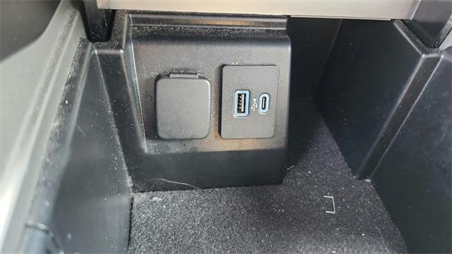 used 2023 Ford Explorer car, priced at $26,991