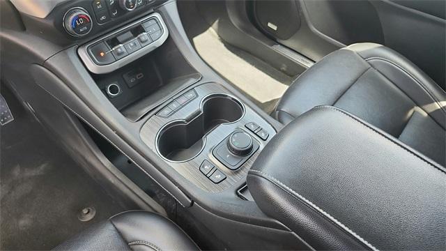 used 2023 GMC Acadia car, priced at $25,495