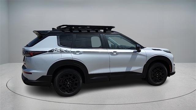 new 2025 Mitsubishi Outlander car, priced at $39,260