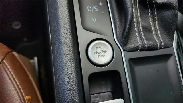 used 2022 Volkswagen Atlas car, priced at $23,495