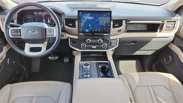 used 2024 Ford Expedition car, priced at $44,991