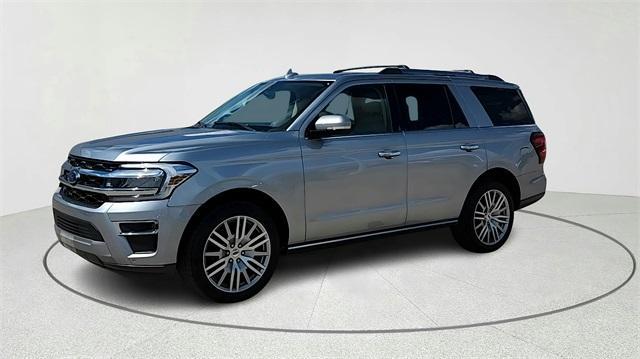 used 2024 Ford Expedition car, priced at $44,991