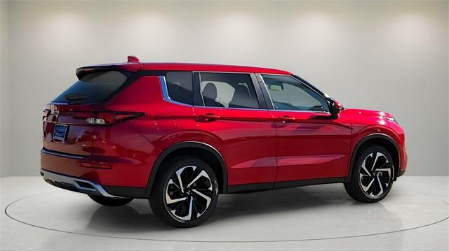 new 2024 Mitsubishi Outlander car, priced at $34,390