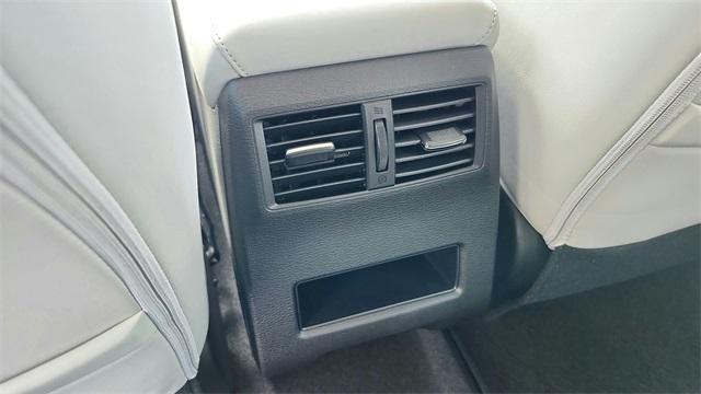 new 2025 Mitsubishi Outlander car, priced at $31,595